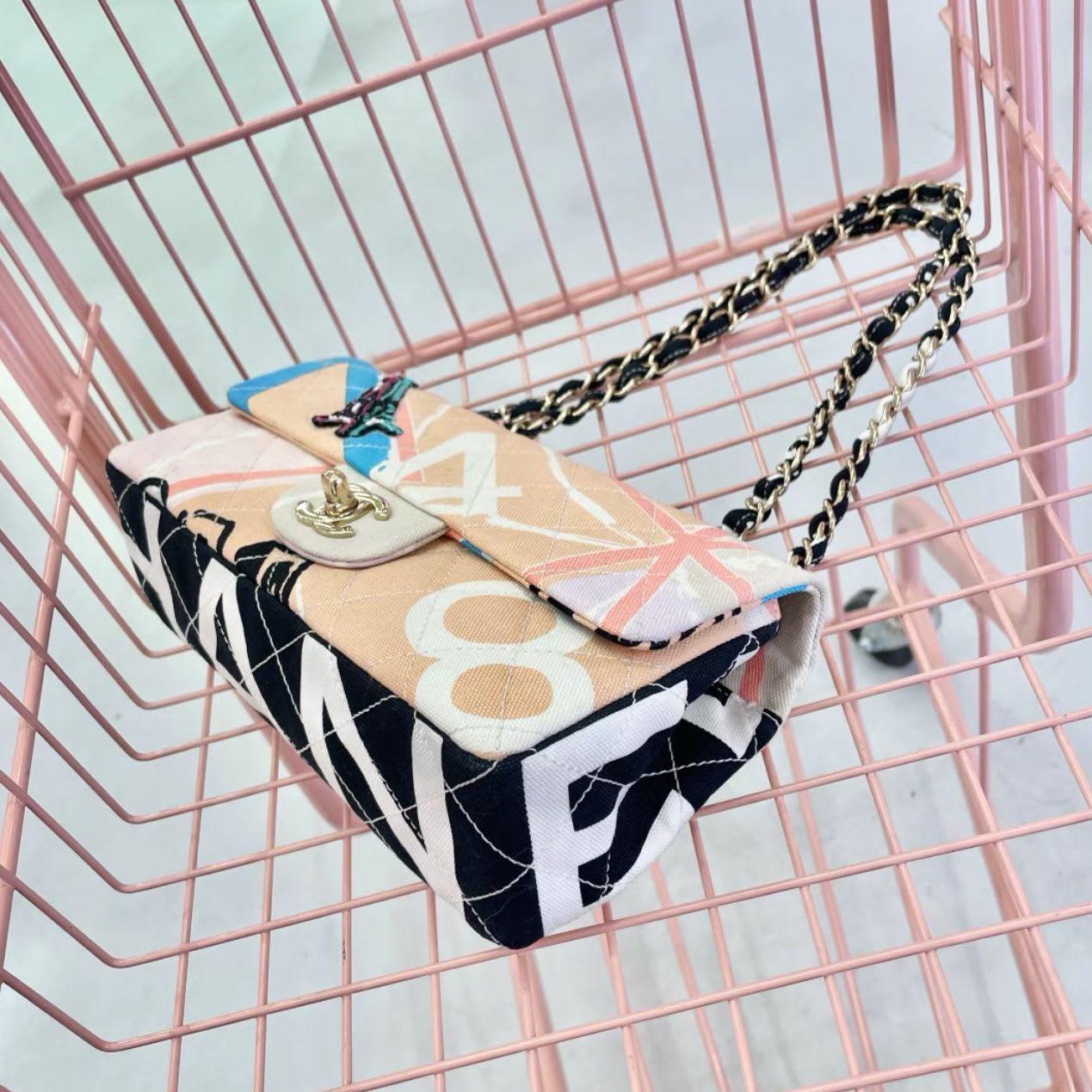 Chanel Luxury Leather Shoulder Bag Style 8 Rovelle Bags