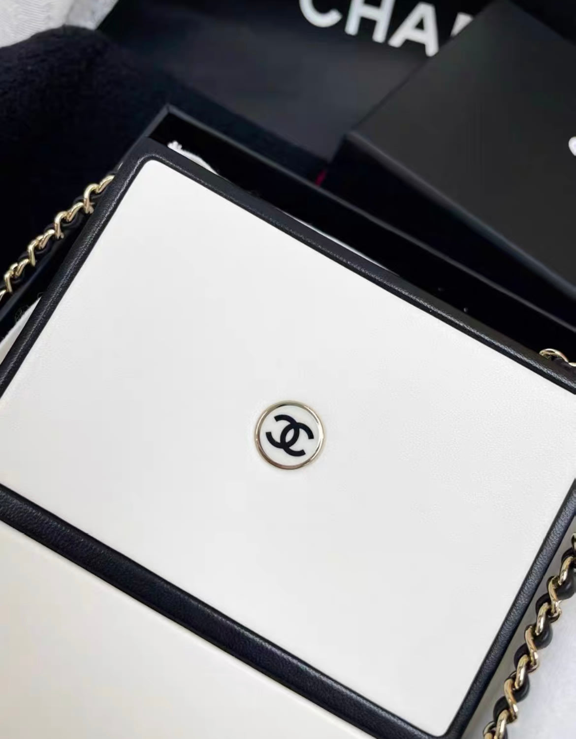 Chanel Luxury Leather Black Clutch Rovelle Bags
