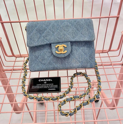 Chanel Luxury Leather Gold Handbag Style 15 Rovelle Bags