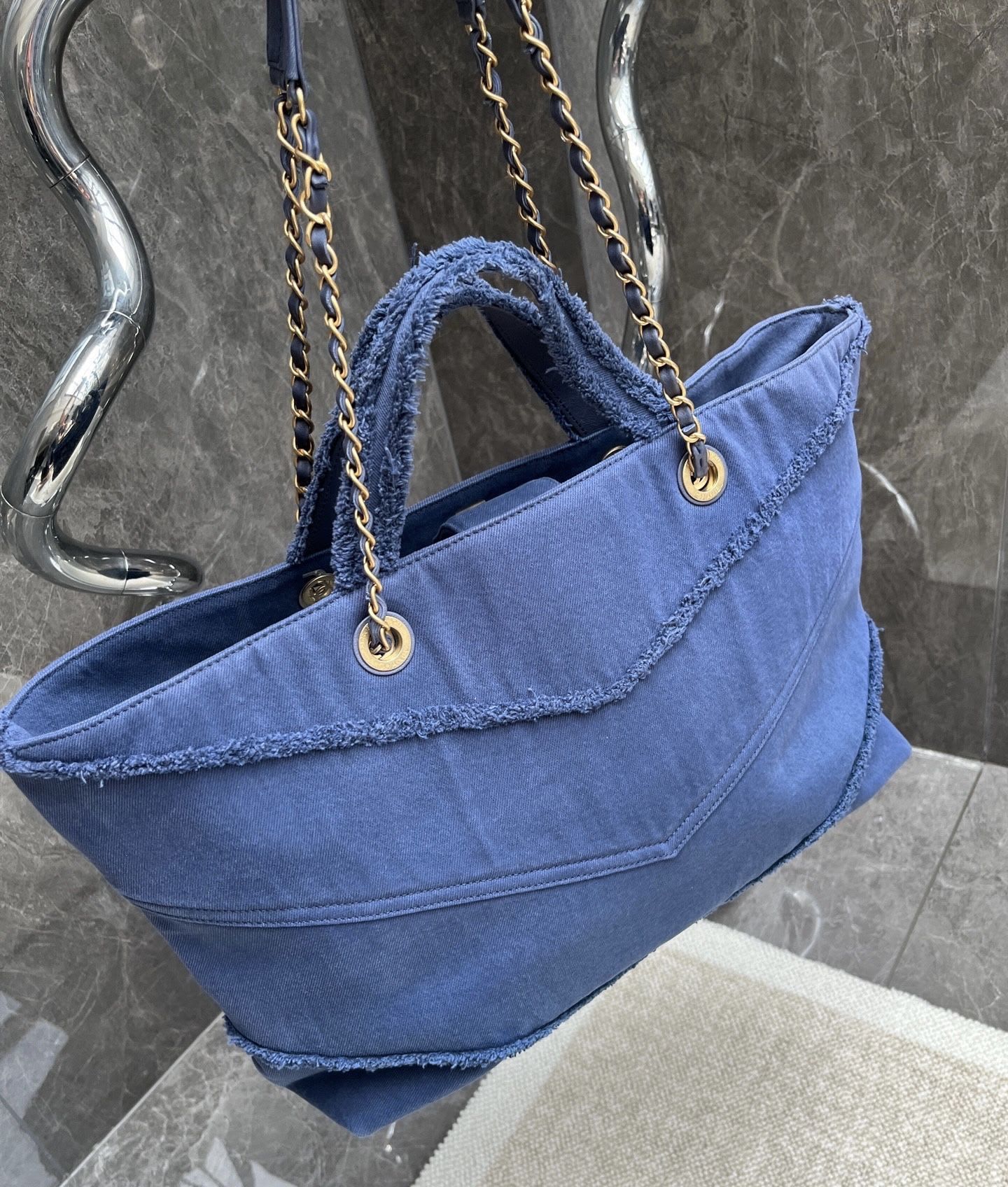 Chanel Luxury Leather Blue Handbag Rovelle Bags