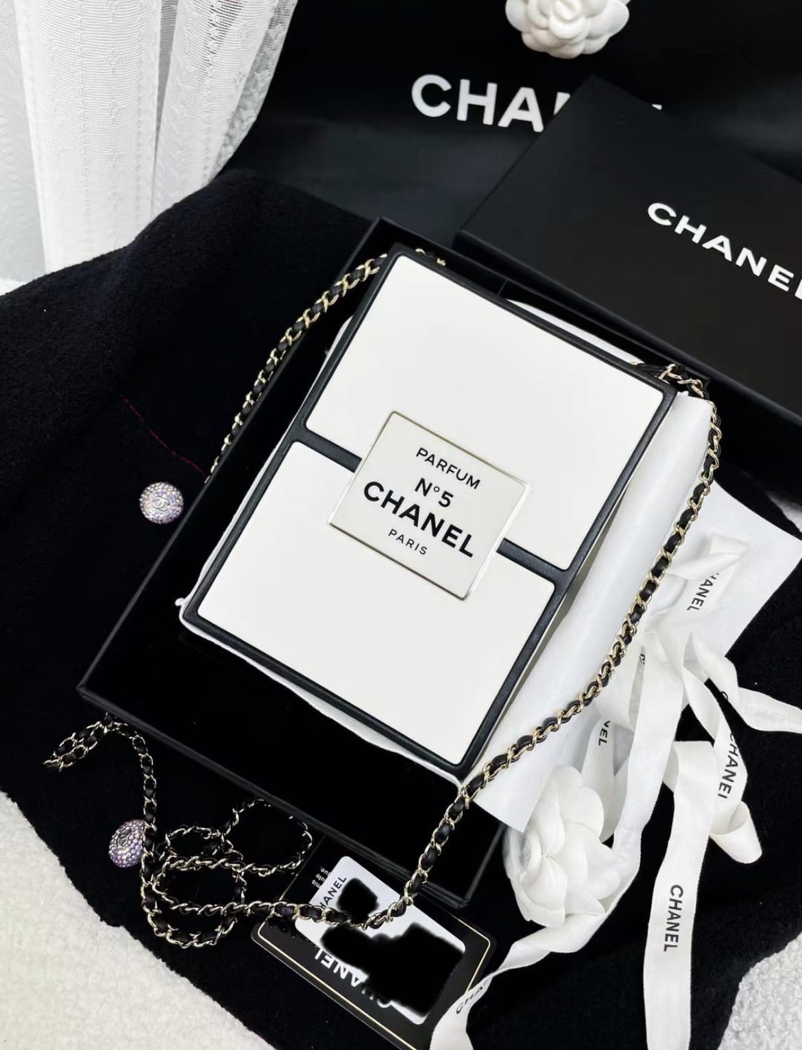 Chanel Luxury Leather Black Clutch Rovelle Bags
