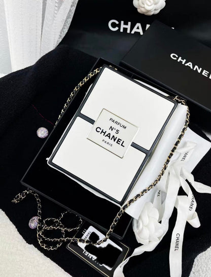 Chanel Luxury Leather Black Clutch Rovelle Bags
