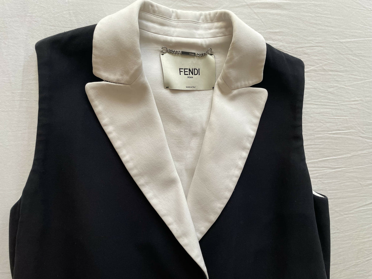 Fendi Sleeveless Long Jacket Rovelle Bags