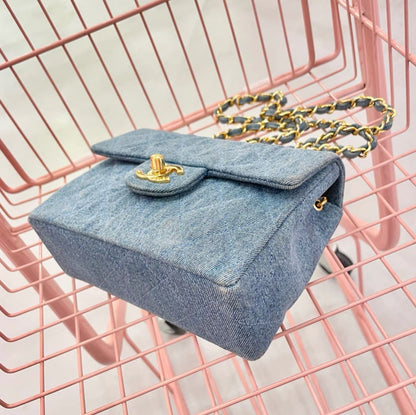 Chanel Luxury Leather Gold Handbag Style 15 Rovelle Bags