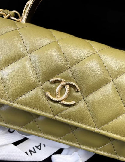Chanel Luxury Leather Gold Handbag Style 14 Rovelle Bags