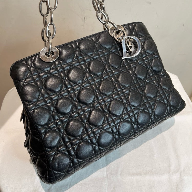 Dior Black Lambskin Handbag Medium Rovelle Bags