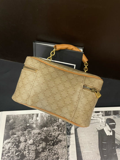 Luxury CELINE Monogram Case Milk Tea Color - Shoulder Bag