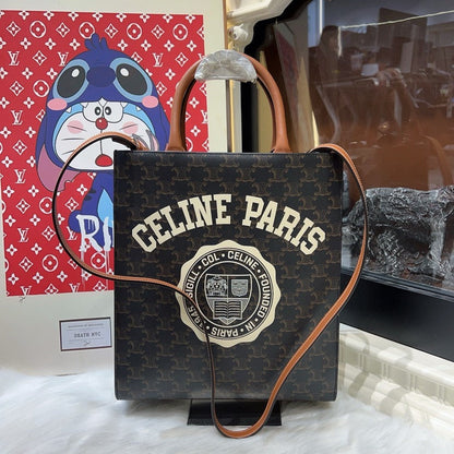 Luxury CELINE Box Bag in Black Leather Shoulder Bag