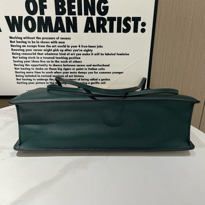 ?? Luxury CELINE Soft Clasp Medium (2020) #13203
