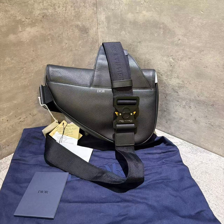 Un Dior Full Leather Saddle Bag Rovelle Bags
