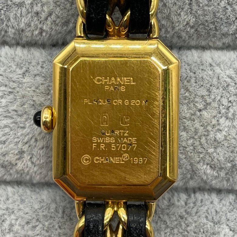 Preloved Chanel QZ Watch M size 20mm GP 15cm  zn3886