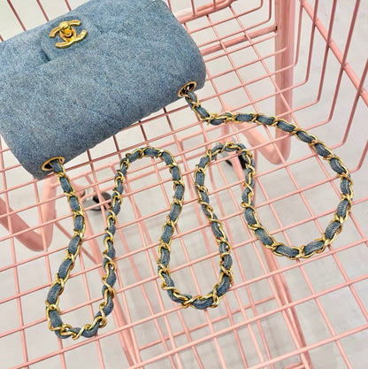 Chanel Luxury Leather Gold Handbag Style 15 Rovelle Bags