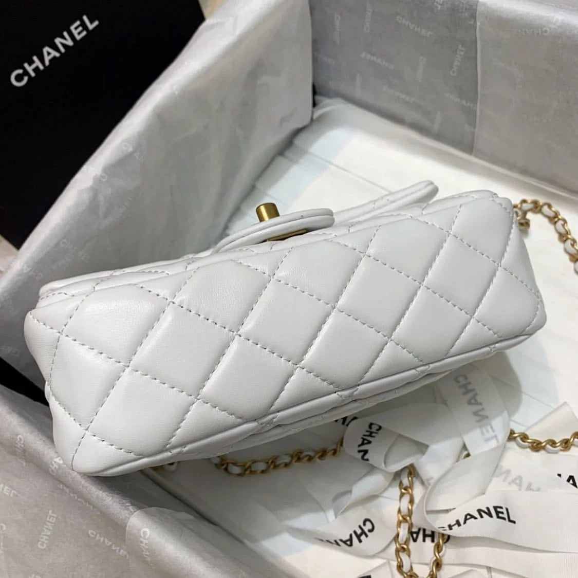 Chanel White Handbag 鈥� Flap Designer Bag