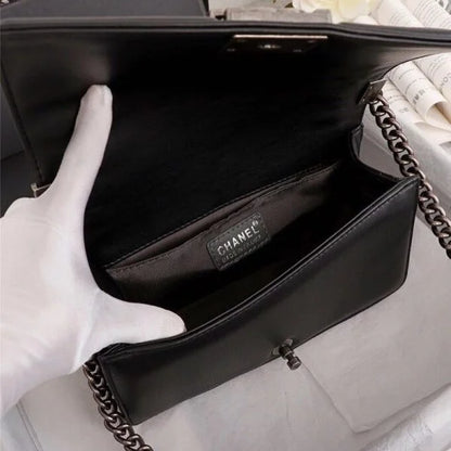 Chanel Le Boy Handbag 鈥� Chain Bag Black