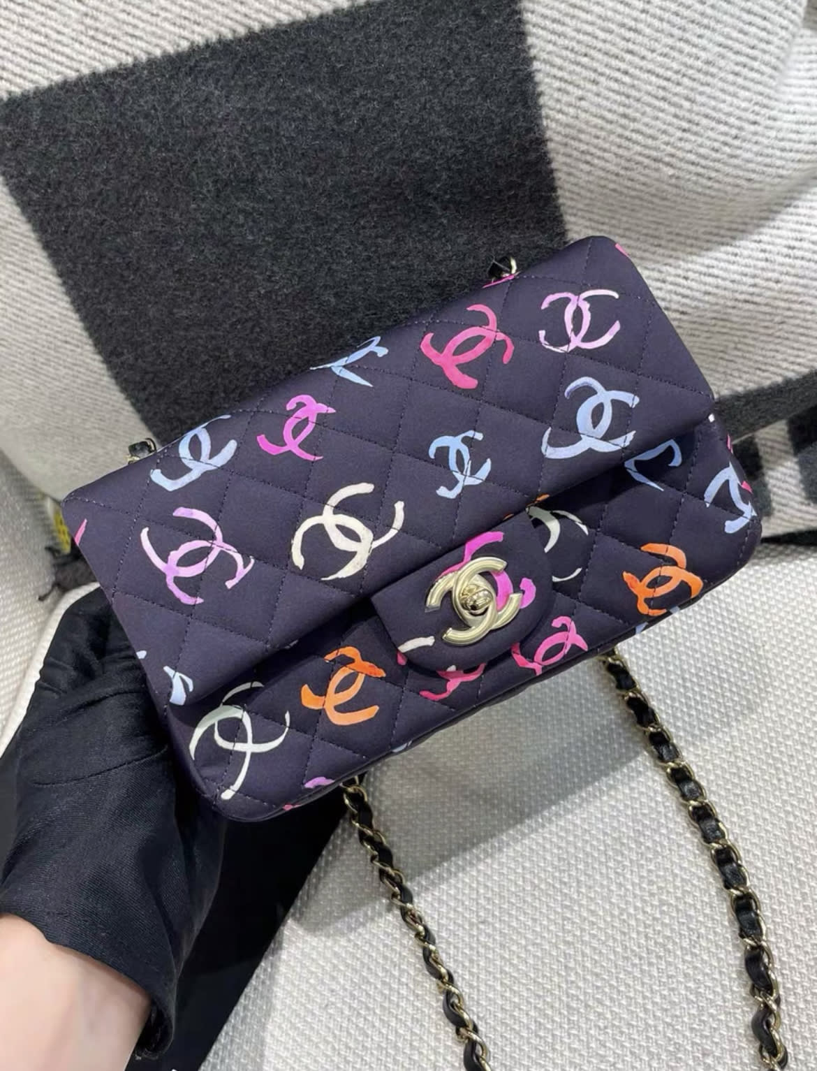 Chanel Luxury Leather Shoulder Bag Style 7 Rovelle Bags