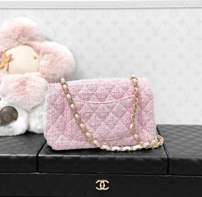 Chanel Luxury Leather Pink Shoulder Bag Pink Rovelle Bags