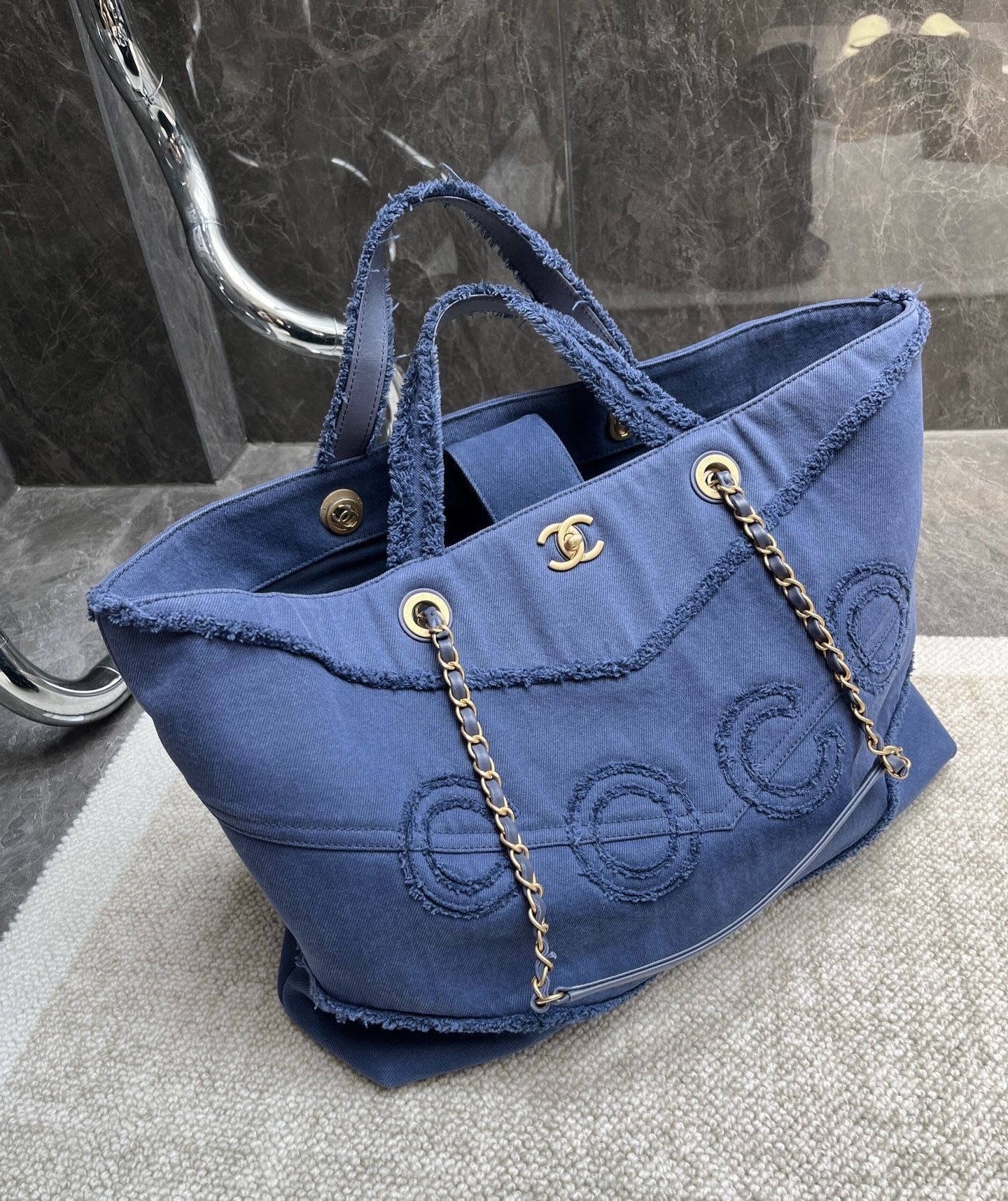Chanel Luxury Leather Blue Handbag Rovelle Bags