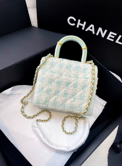 Chanel Luxury Leather Green Handbag Rovelle Bags