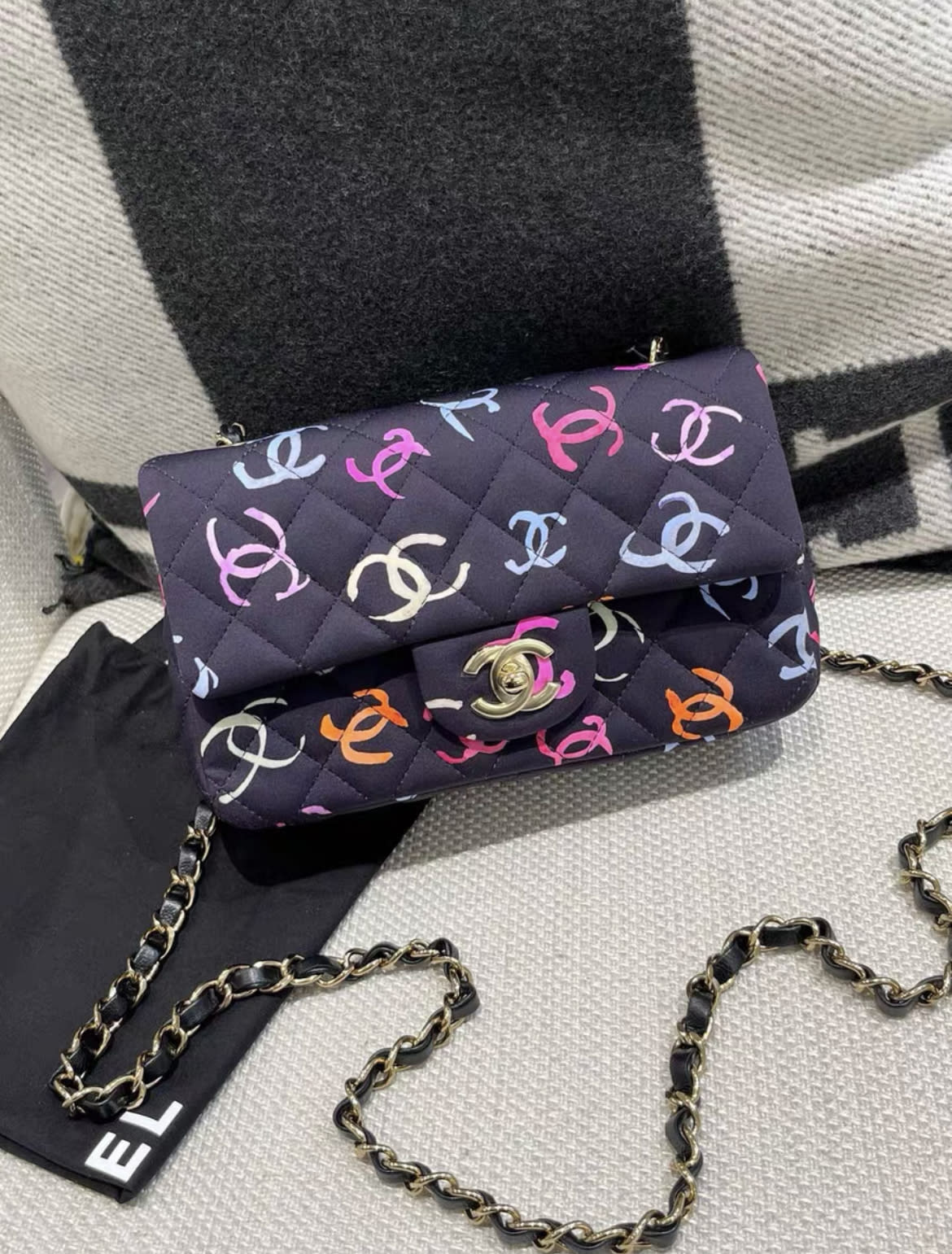 Chanel Luxury Leather Shoulder Bag Style 7 Rovelle Bags
