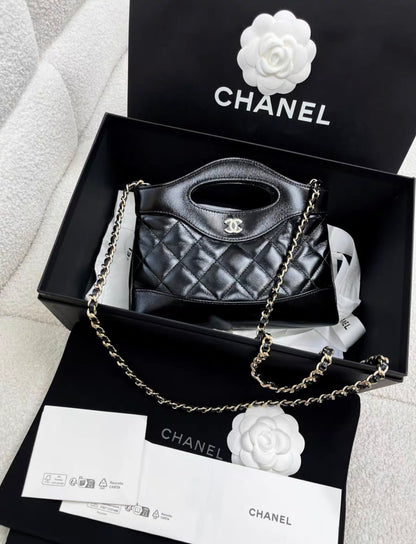 Chanel Luxury Leather Black Handbag Style 15 Rovelle Bags
