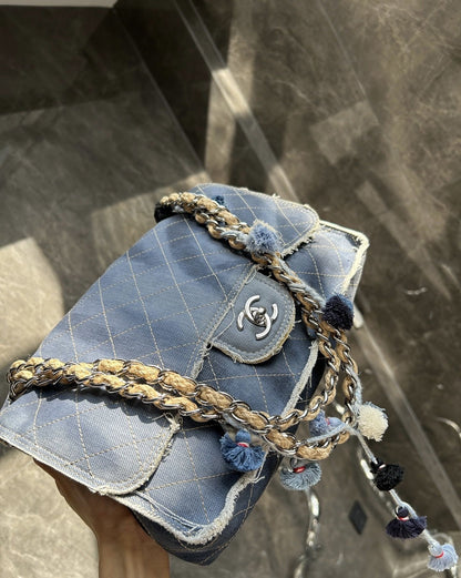 Chanel Luxury Leather Handbag Style 18 Rovelle Bags