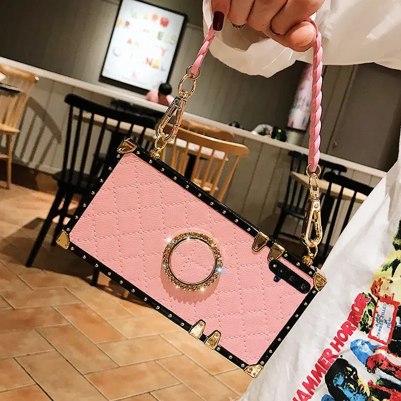 Oblique Chain Square Phone Case lbcase