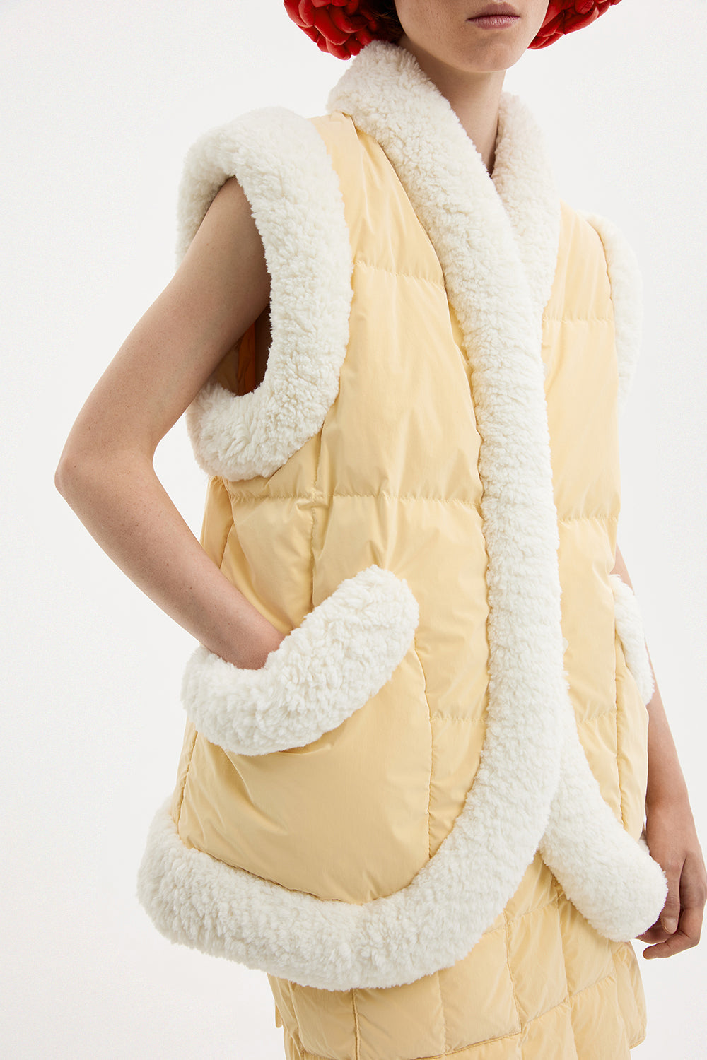 Keptar Vest Powder Sandy