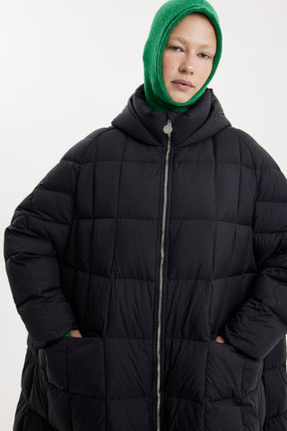 Pyramide Soft Black
