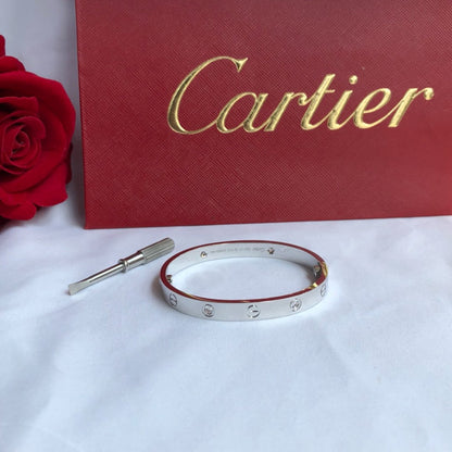 Classic 4-diamond Love Bracelet lbcase