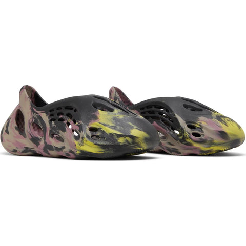 Yeezy Foam Runner 'MX Carbon'
