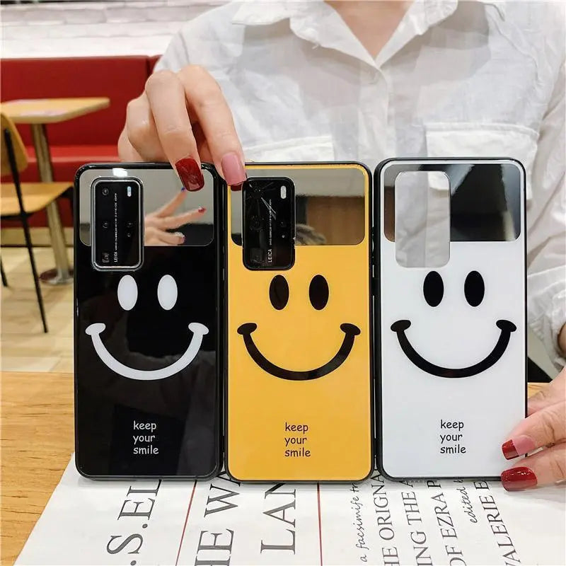 Smiley Mirror Case lbcase