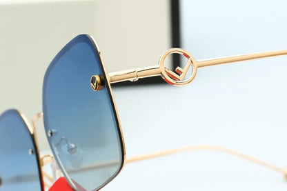 4 COLORS WOMEN SUMMER SUNGLASSES lbcase