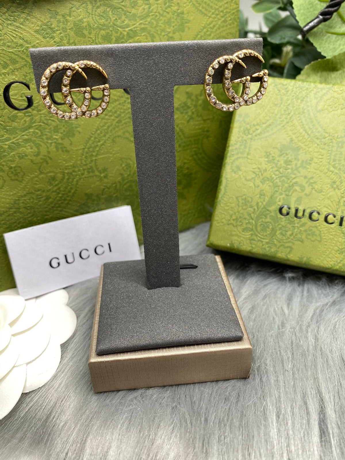 Pearl earrings
