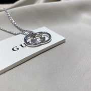 Slivery necklace