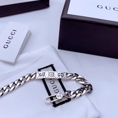 Slivery bracelet