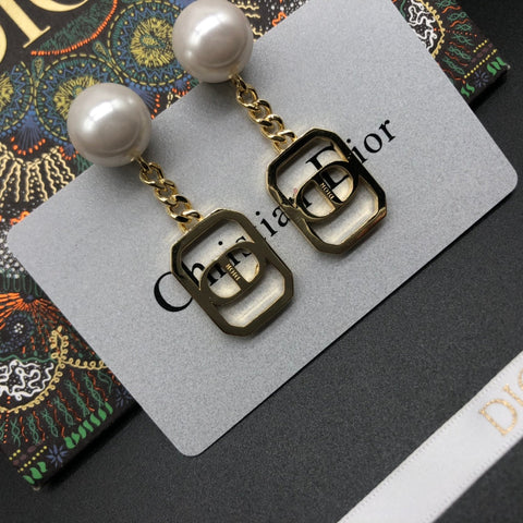 Pearl Earrings