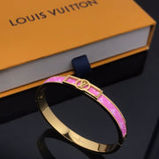 Pink fashion bracelet