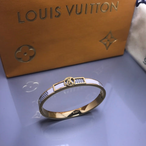 Unisex bracelet