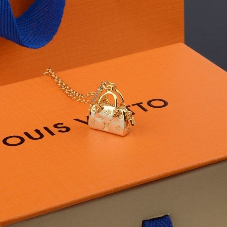 handbag necklace lbcase