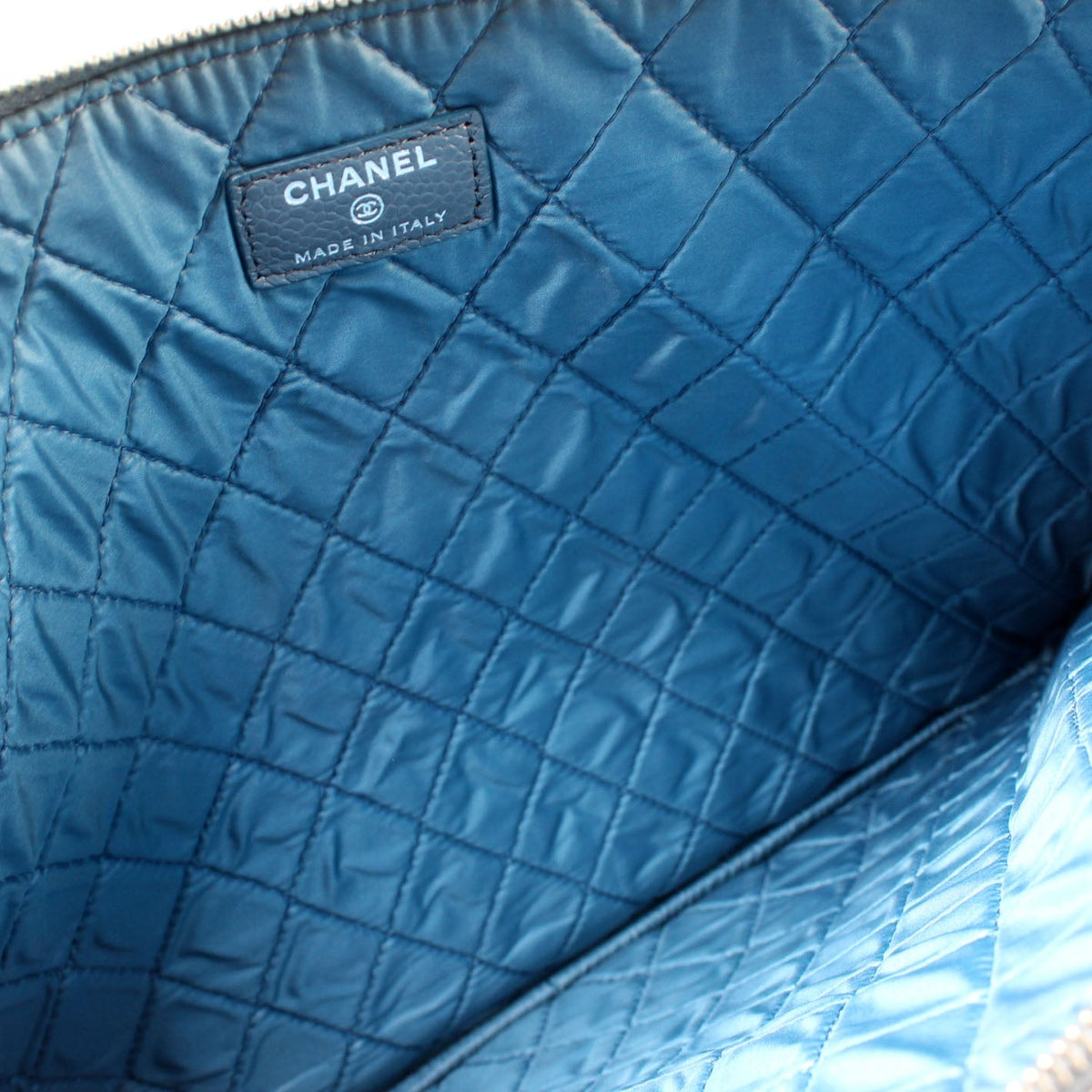 O Case Large Caviar