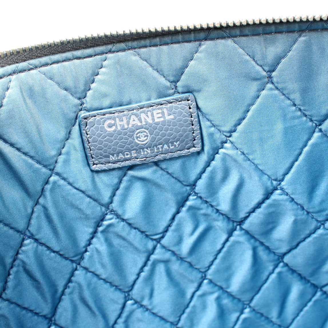 O Case Large Caviar