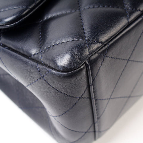 Classic Flap Maxi Lambskin 16M