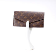 Sarah Wallet Monogram Newer
