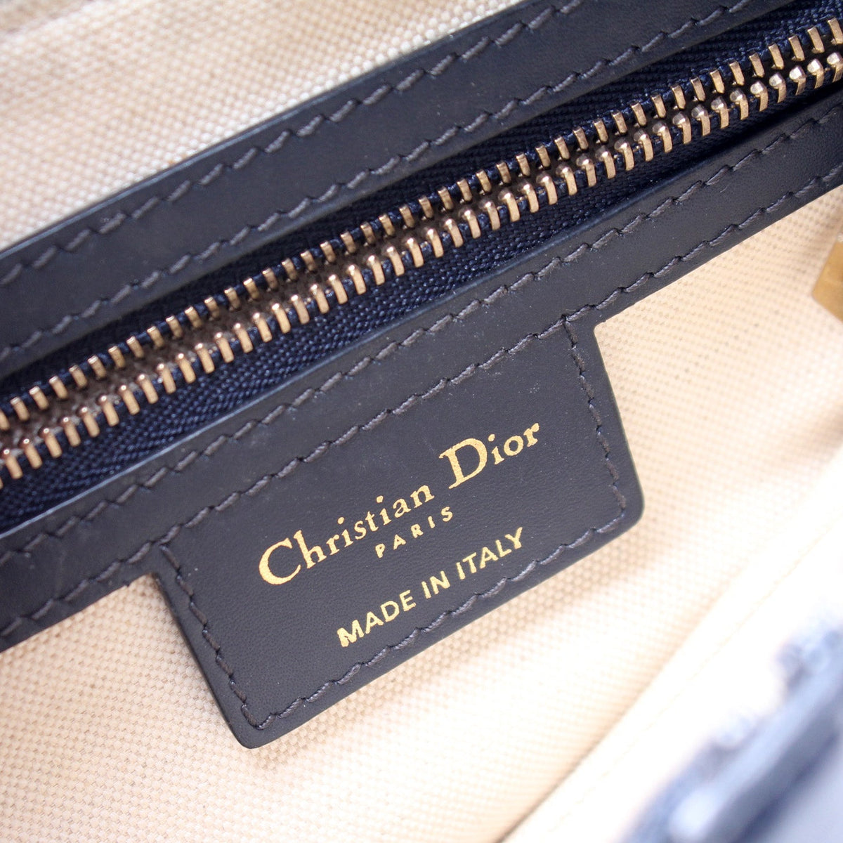 Saddle Bag Oblique
