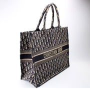 Book Tote Large
