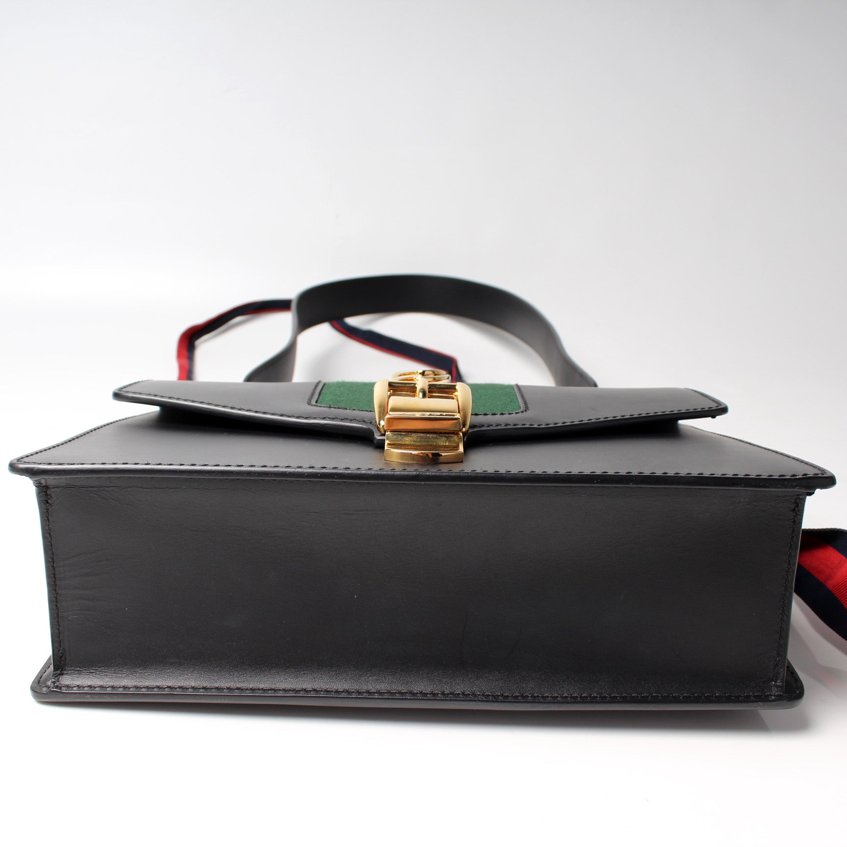 421882 Sylvie Shoulder Small lbcase