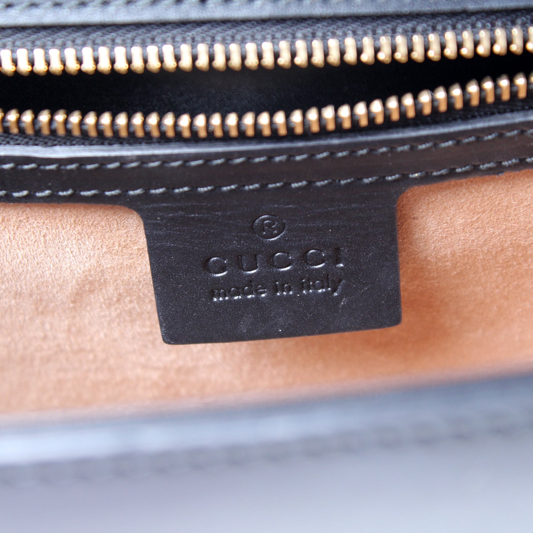 421882 Sylvie Shoulder Small lbcase