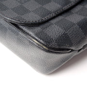 District PM Damier Graphite