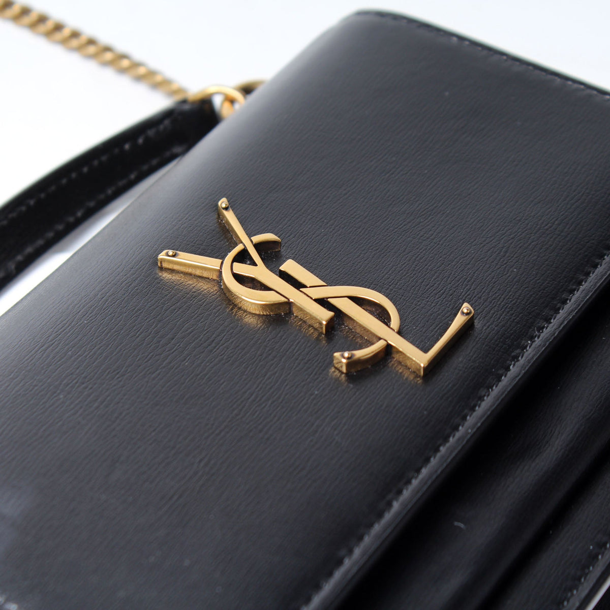 533026 Sunset Chain Wallet