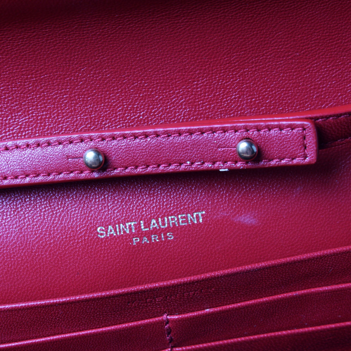 Kate Chain Wallet Patent 377829